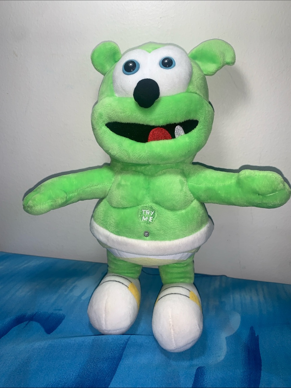 Gummibär The Gummy Bear Plush Kids Toy - Try Me button (song) ~12”